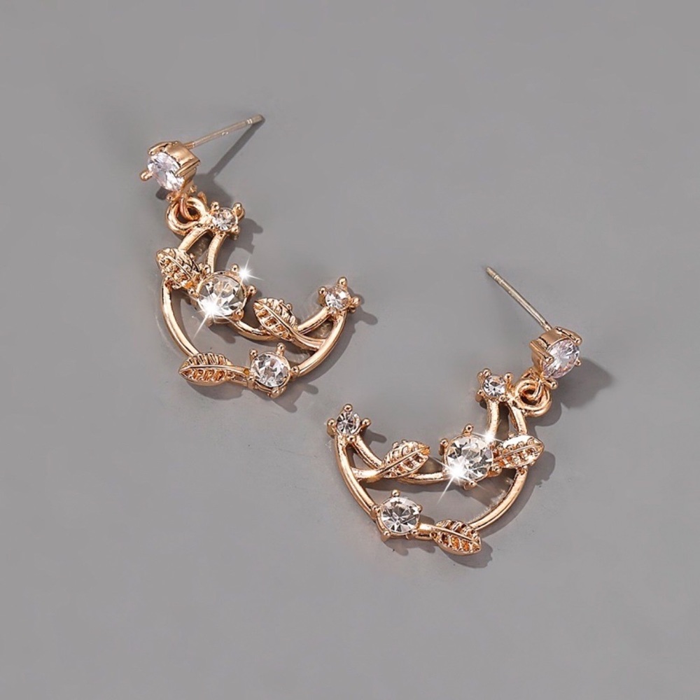 Any 2/$20! Gold/Crystal Moon/Star Dangle Earrings - Picture 2 of 9